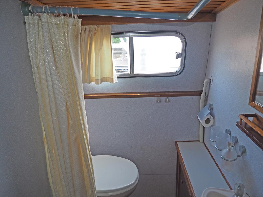 Cabine arri&egrave;re, H&eacute;bergements